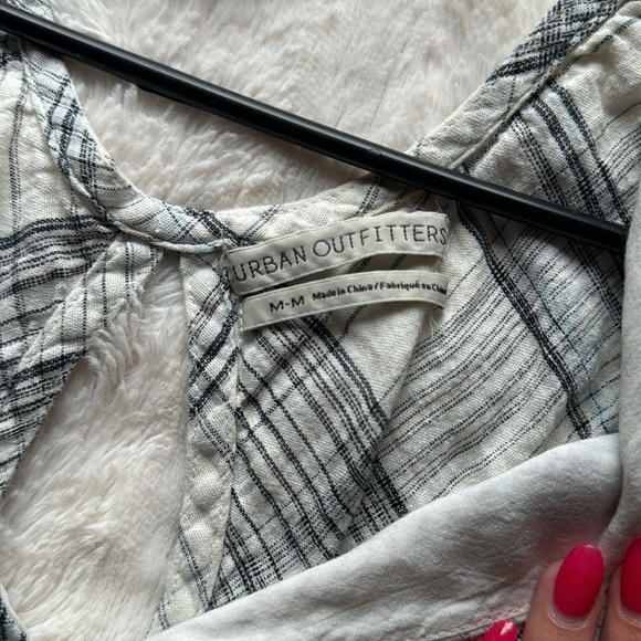 Tank top - Picture 3 of 4